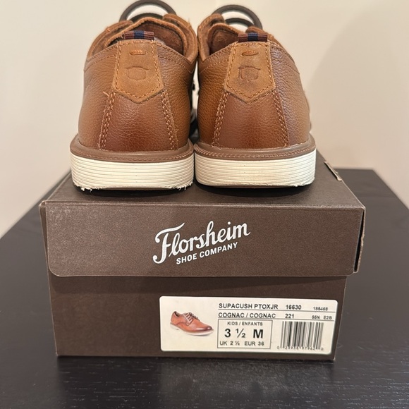 Florsheim boys size 3.5 Supacush Plain Toe Oxford comfortech - Picture 6 of 6